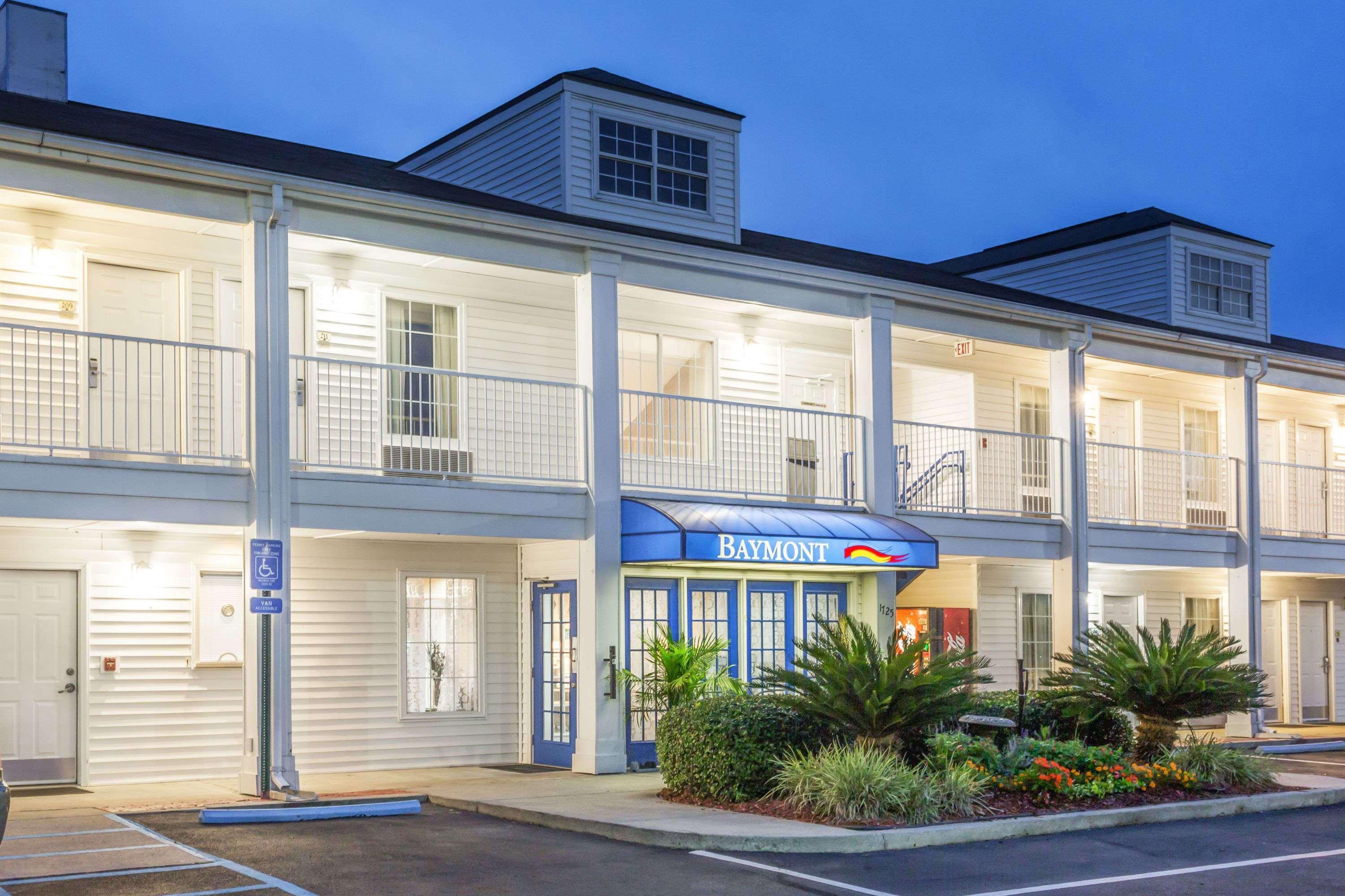 Baymont By Wyndham Valdosta At Valdosta Mall Экстерьер фото